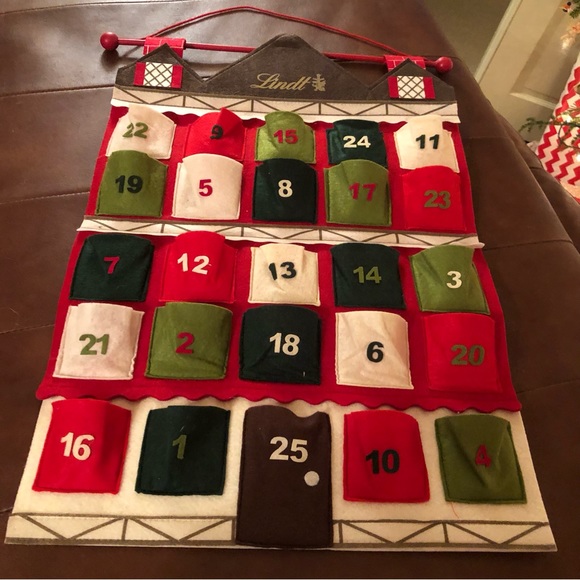 LINDT ADVENT CALENDAR - Picture 7 of 7